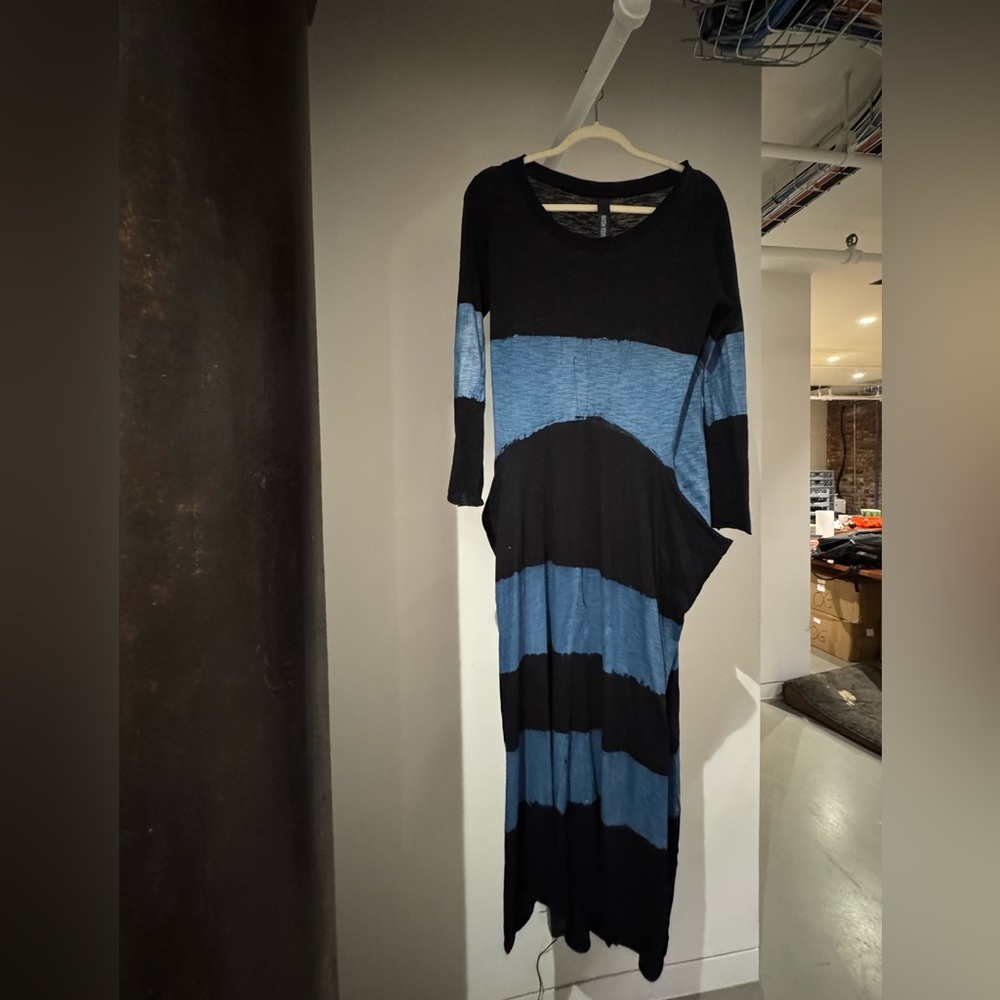 Gilda Midani hand dyed 100% cotton maxi. Hand sewn seems throughout. Worn once